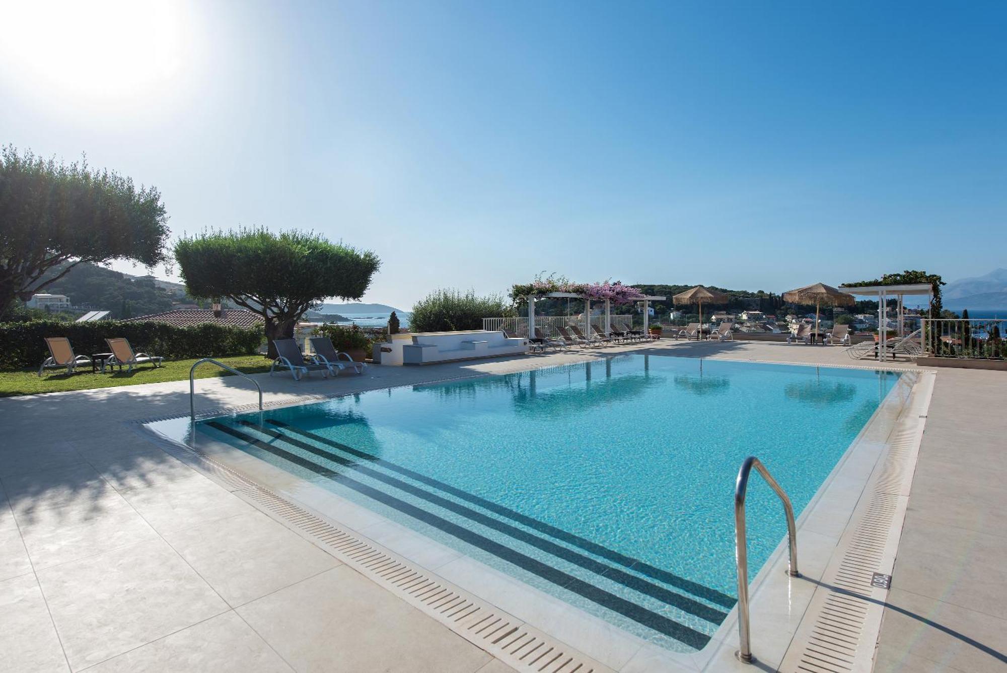 Hill Lofos Hotel Kassiopi Exterior photo